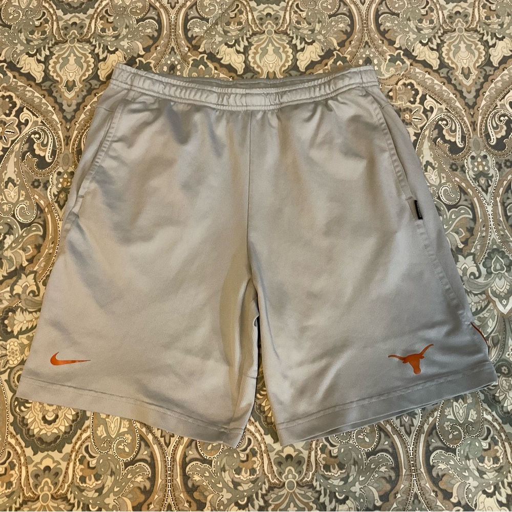 EUC Nike UT Texas Longhorns Dri-Fit Team Shorts Men’s Sz Medium